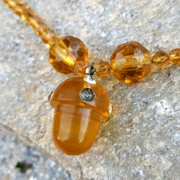 Antique Bakelite Acorn Rhiestone Pendant Necklace - Picture 12 of 13